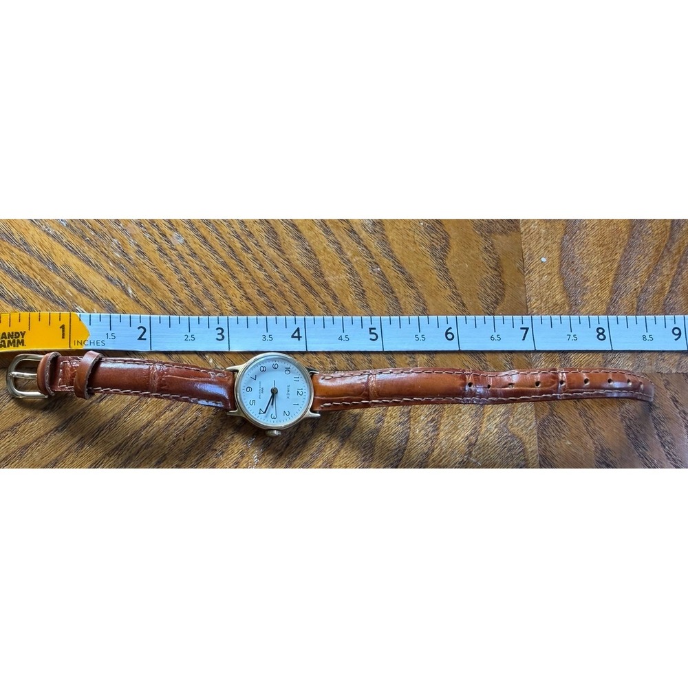 Vintage Timex Watch Womens 25mm Manual Wind Water Resistant - Picture 9 of 10